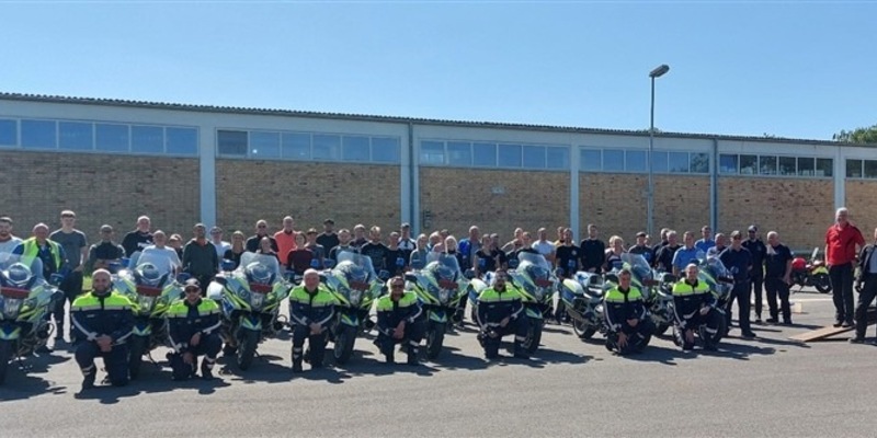 POL-PPKO: Erfolgreiche Veranstaltung: Motorradfahren mit der Polizei und Fahrlehrern - Foto: presseportal.de