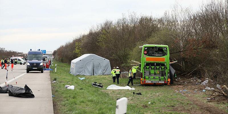 Unfall auf der A 9 bei Leipzig am 27.03.2024 - Foto: über dts Nachrichtenagentur