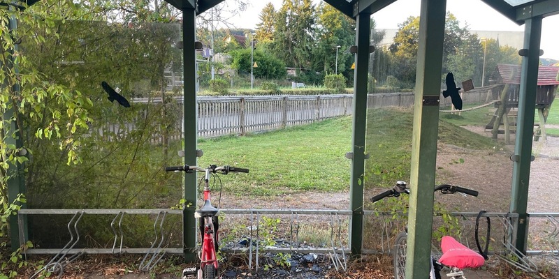 POL-PIROK: Fahrradunterstand beschädigt - Foto: presseportal.de