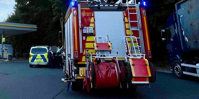 FW Hünxe: Rauchentwicklung aus Pkw auf der BAB 3 - Foto: presseportal.de