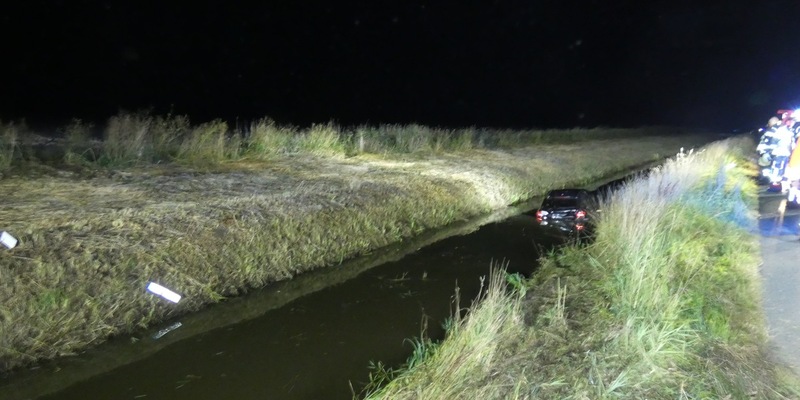 POL-CUX: Verkehrsunfall unter Alkoholeinfluss in Cadenberge - Heranwachsende haben Glück im Unglück - Foto: presseportal.de