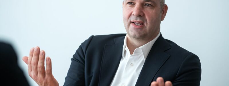 DIW-Präsident Marcel Fratzscher zieht mit einem Vorschlag für eine Rentner-Pflichtjahr Kritik auf sich. (Archivbild) - Foto: Bernd von Jutrczenka/dpa