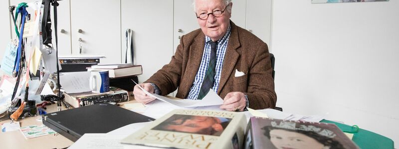 Er selbst nannte sich gern «Königsfritze», andere nannten ihn «Sir Rolf». (Archivbild) - Foto: picture alliance / Christian Charisius/dpa