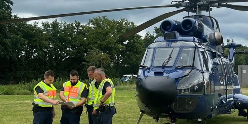 BPOLD-H: Erneute Hubschraubersprungfahndung an der deutsch-niederländischen Grenze - Foto: presseportal.de