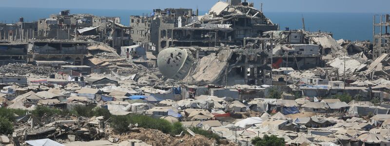 Vor der geplanten Offensive soll die dicht bewohnte Stadt Gaza geräumt werden. (Archivbild) - Foto: Omar Ashtawy/APA Images via ZUMA Press Wire/dpa