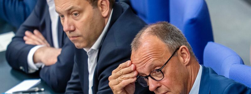 Rehlinger stellt sich hinter den SPD-Chef. (Archivbild) - Foto: Michael Kappeler/dpa
