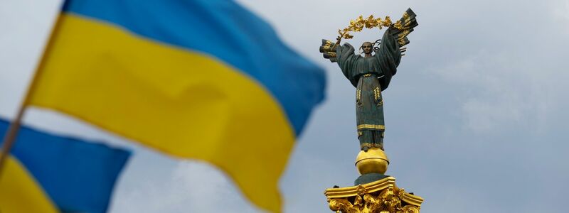 Die Ukraine feiert ihren Unabhängigkeitstag - genau dreieinhalb Jahre nach Beginn der russischen Invasion. - Foto: Sean Kilpatrick/The Canadian Press/AP/dpa