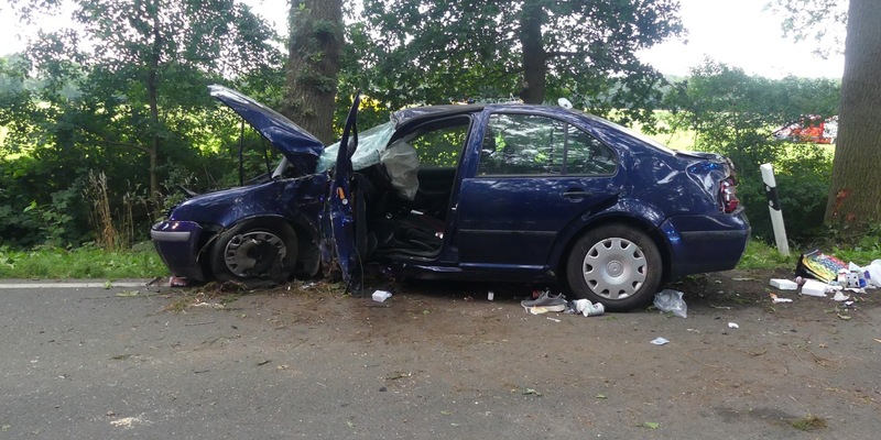 POL-CUX: Schwerer Verkehrsunfall mit einer lebensgefährlich verletzten Person - Foto: presseportal.de