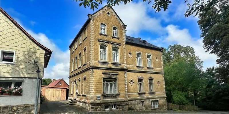 Historische Günstig-Immobilien: 10 Schlösser und Villen für unter 200.000 Euro - Foto: presseportal.de
