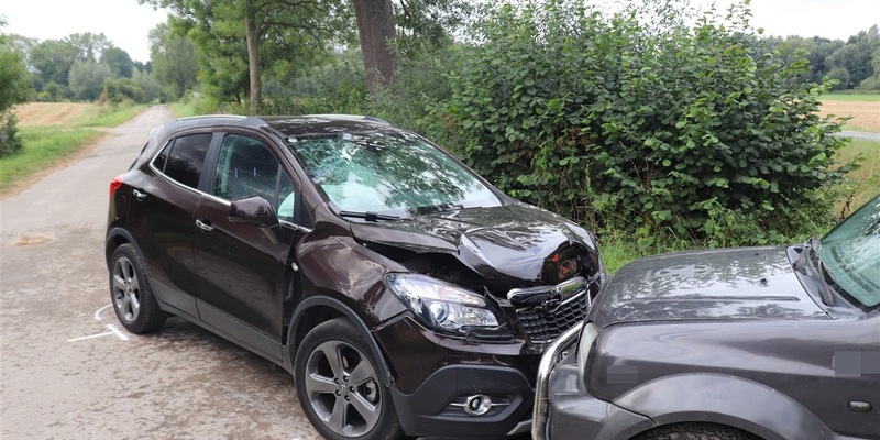 POL-HX: Zusammenstoß auf Feldweg - Eine Person schwer verletzt - Foto: presseportal.de