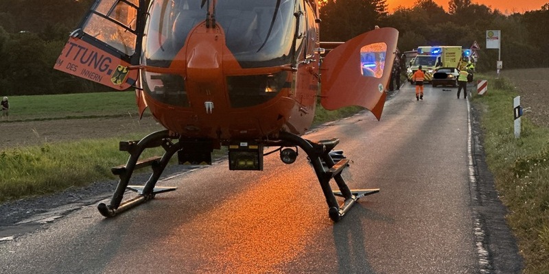 FW Ratingen: 25.08.25, Verkehrsunfall Ratingen, Mettmanner Str. - Foto: presseportal.de