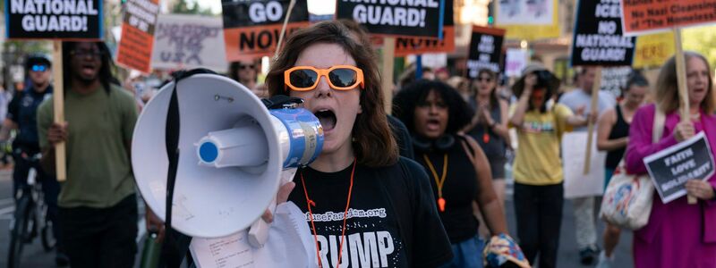 Trumps Vorgehen ist hochumstritten und hat Proteste ausgelöst. (Archivbild) - Foto: Jose Luis Magana/AP/dpa