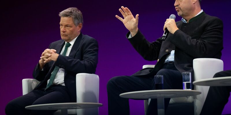 Ziemlich beste Feinde: Robert Habeck und Markus Söder. (Archivbild) - Foto: Sven Hoppe/dpa