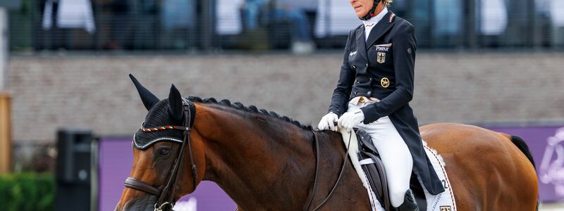 Ingrid Klimke zeigte bei der EM keinen guten Auftritt. - Foto: Stefan Lafrentz/dpa
