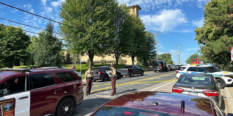 An einer katholischen Schule in Minneapolis sind Kinder erschossen worden. - Foto: Mark Vancleave/AP/dpa