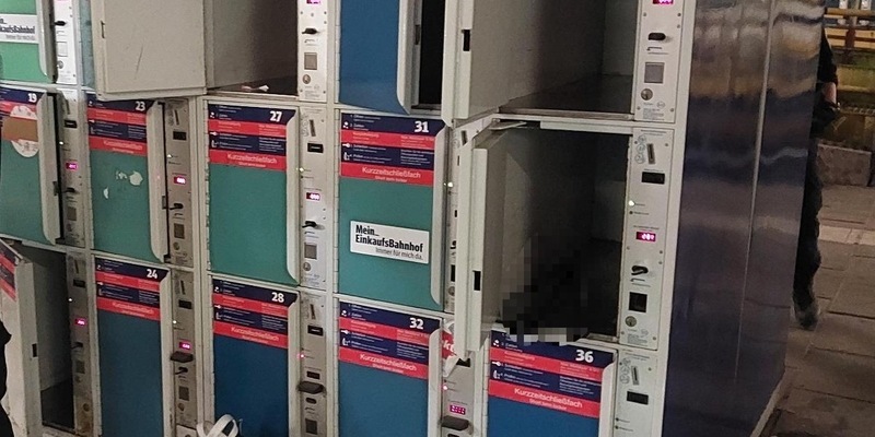 BPOL-HH: Bahnhof Altona: Mann versucht DB-Schließfach mit einem Bolzenschneider aufzubrechen- - Foto: presseportal.de