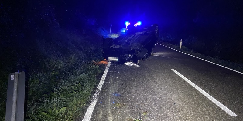 POL-PIZW: Alkohol legt Auto aufs Dach - Foto: presseportal.de