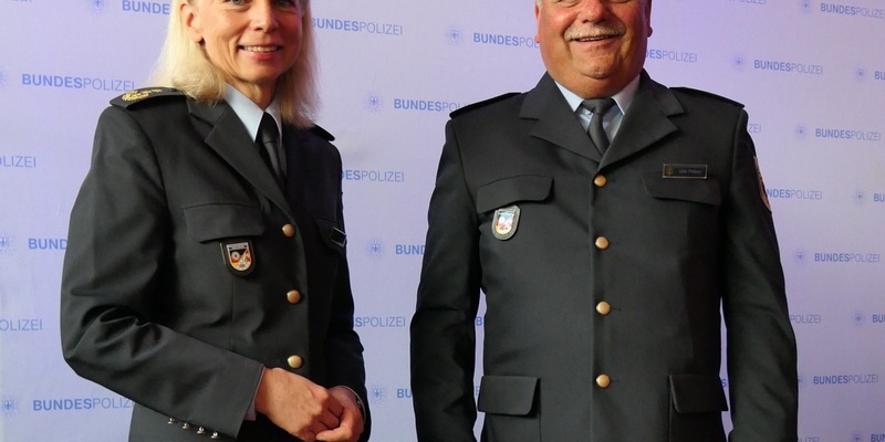 BPOL NRW: Leiter Bundespolizeiinspektion Köln in den Ruhestand verabschiedet - Foto: presseportal.de