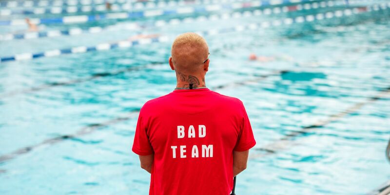 Die Betreiber von Freibädern sehen die Sicherheit überwiegend gewährleistet. (Symbolbild) - Foto: Andreas Arnold/dpa