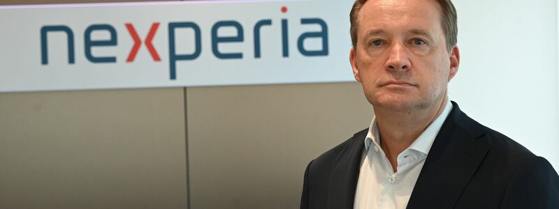 Halbleiter-Manager Kempe ist für die Fertigung von Nexperia zuständig. (Archivbild) - Foto: David Hammersen/dpa