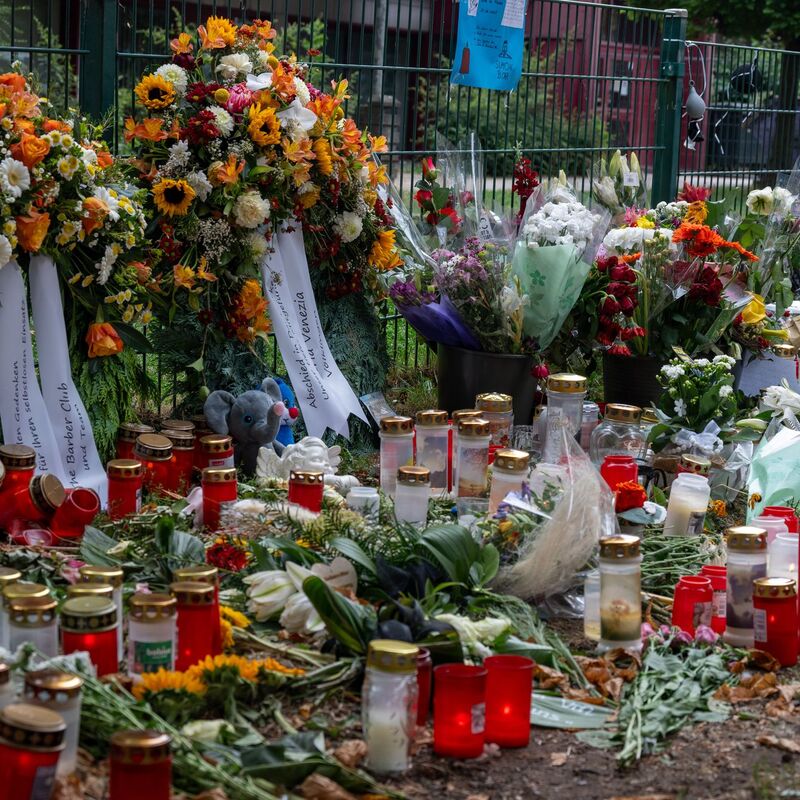Laut Staatsanwaltschaft wurde der Polizist von sechs Schüssen getroffen. (Archivbild) - Foto: Harald Tittel/dpa
