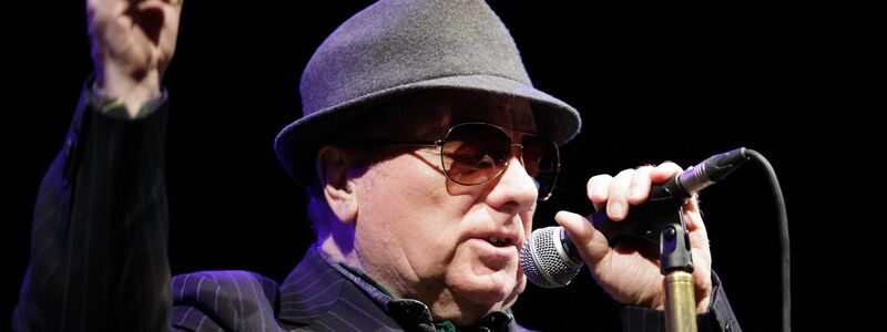 Rund um seinen 80. Geburtstag steht Van Morrison in seiner Heimatstadt Belfast auf der Bühne. (Archivbild) - Foto: Georg Hochmuth/epa/dpa