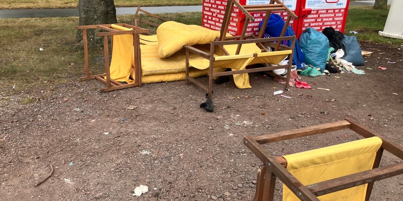 POL-DH: --- Barnstorf - Illegale Abfallentsorgung (Foto) --- - Foto: presseportal.de