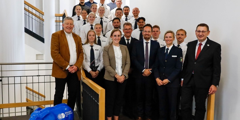POL-HAM: Die Polizei Hamm begrüßt 20 Neuzugänge - Foto: presseportal.de