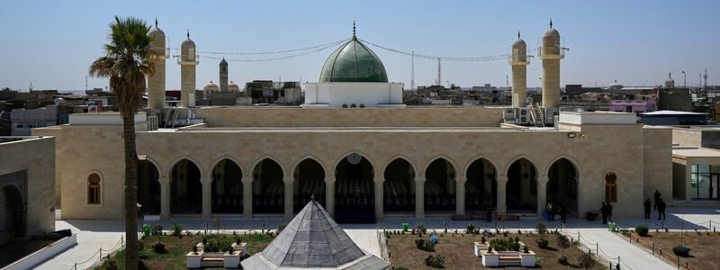 Die Al-Nuri-Moschee vor dem Besuch des irakischen Regierungschefs. - Foto: Hadi Mizban/AP/dpa
