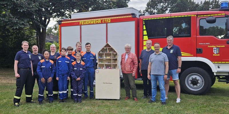 FW-ROW: Freiwillige Feuerwehr Wilstedt übergibt neues Rauchhaus an die Jugendfeuerwehr - Foto: presseportal.de