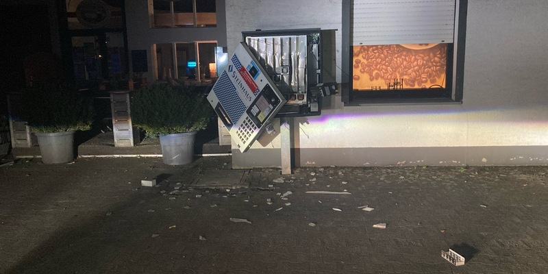 POL-SO: Erneute Sprengungen von Zigarettenautomaten - Foto: presseportal.de
