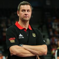 Ibrahimagic wird die Vorrunde als Chefcoach beenden. - Foto: Matthias Stickel/dpa