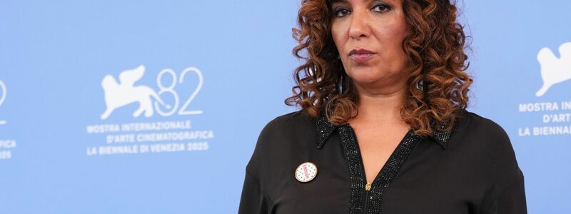 Regisseurin Kaouther Ben Hania («The Voice of Hind Rajab») bei den Filmfestspielen von Venedig.  - Foto: Scott A Garfitt/Invision/AP/dpa