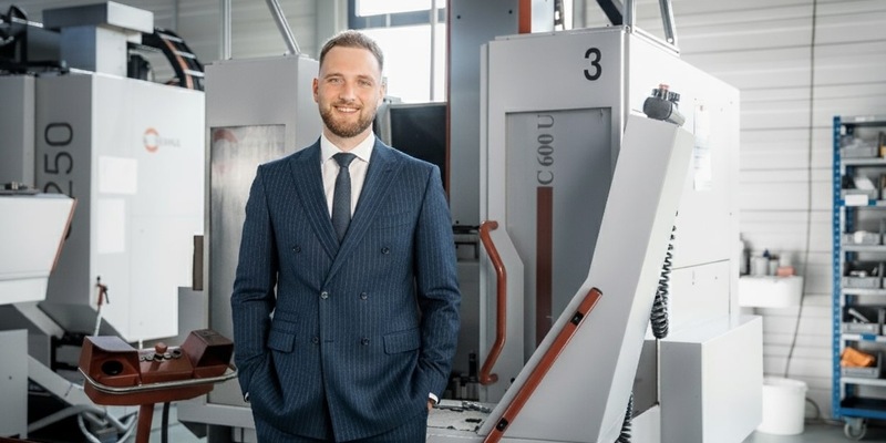 Millionenaufträge durch Wachstumsbranchen: Wie sich Industriebetriebe durch das Entscheider-Vertriebs-System in wachsenden Märkten positionieren - Foto: presseportal.de