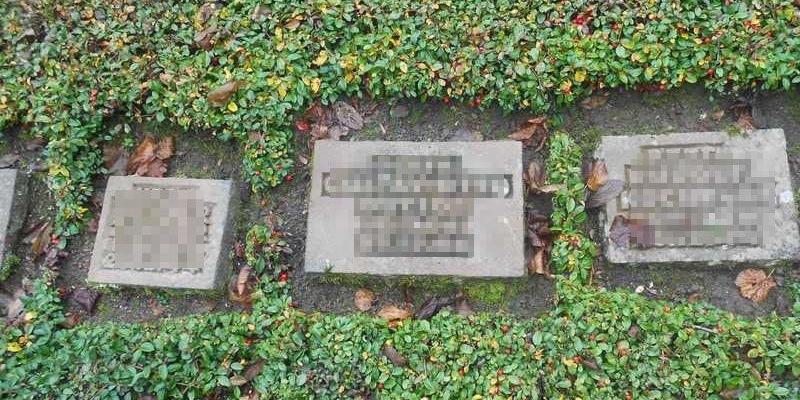 POL-PDWIL: Diebstahl von Grabtafeln der Kriegsgräberstätte Daleiden - Foto: presseportal.de