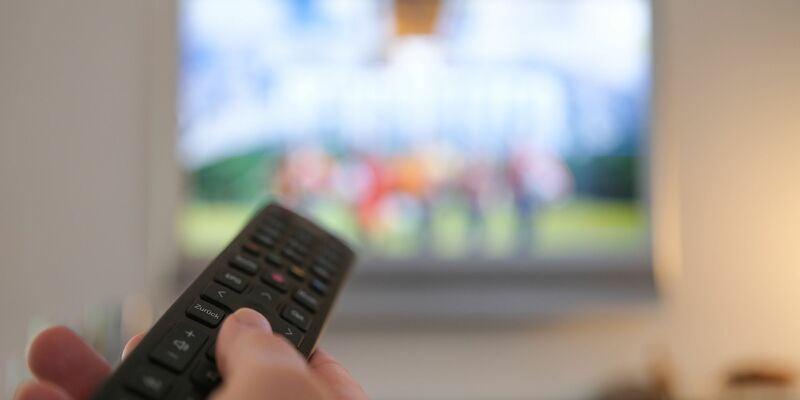 Ohne HD-Empfang sind ARD und ZDF nicht mehr zu sehen. (Symbolbild) - Foto: Bernd Weißbrod/dpa