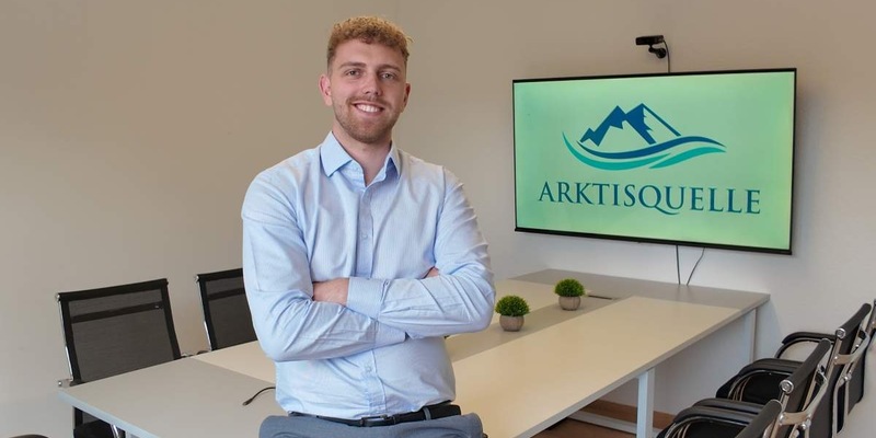 Tom Cattarius von Arktisquelle: Die häufigsten Mythen über Wasserfilter – und was dahinter steckt - Foto: presseportal.de