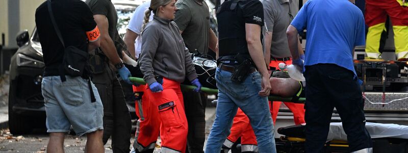 Zur Person des Tatverdächtigen blieb kurz nach der Gewalttat zunächst vieles offen. - Foto: Federico Gambarini/dpa