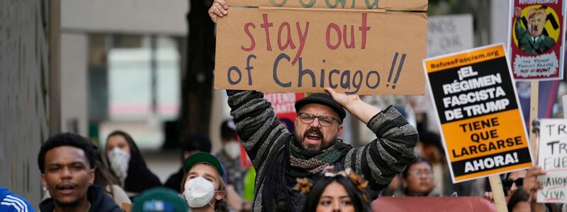 Schon in mehreren Städten hat Trumps aggressiver Politikstil Proteste ausgelöst. - Foto: Carolyn Kaster/AP/dpa