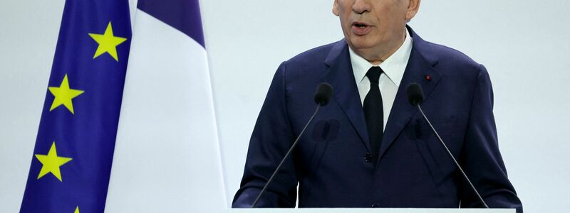 Anfang der Woche wird der Sturz von Premier Bayrou und seiner Regierung erwartet. (Archivbild) - Foto: Thomas Samson/AFP/dpa