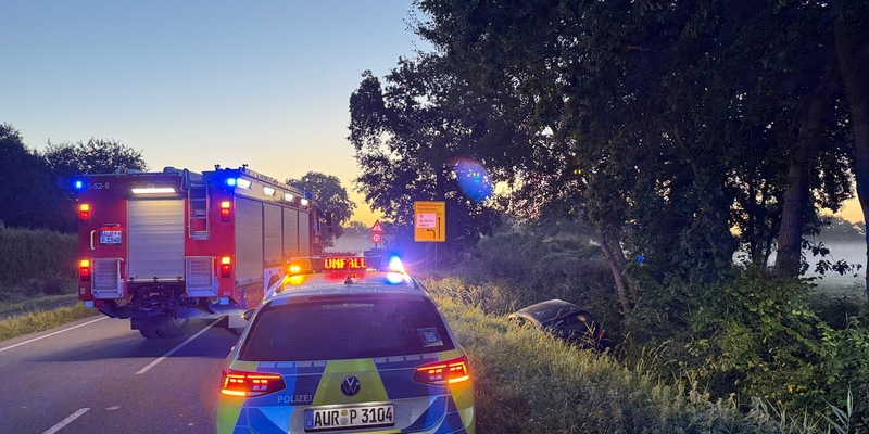 FW-AUR: Wagen von Bundesstraße in Graben gefahren - Foto: presseportal.de