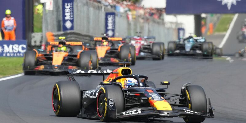 Es war eine Machtdemonstration des Weltmeister - so sieht es auch die Weltpresse. - Foto: Antonio Calanni/AP/dpa