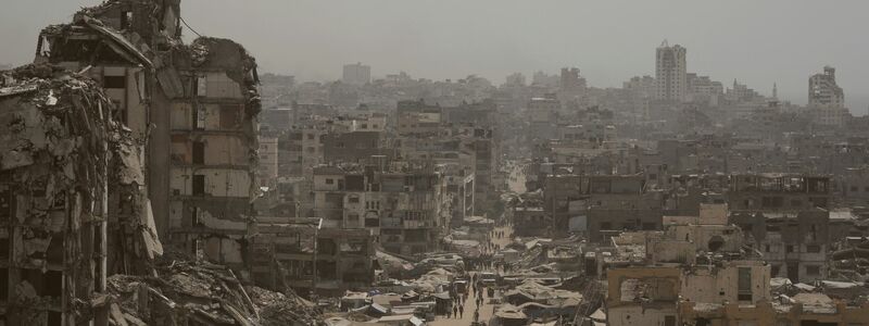 Der Krieg im Gazastreifen dauert schon fast zwei Jahre. (Archivbild) - Foto: Jehad Alshrafi/AP/dpa