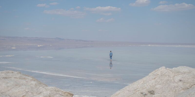 Der Iran versucht, die Wasserkrise und Dürre im Land mit Regengebeten und Wolkenimpfungen zu bekämpfen. (Archivbild) - Foto: Arne Immanuel Bänsch/dpa