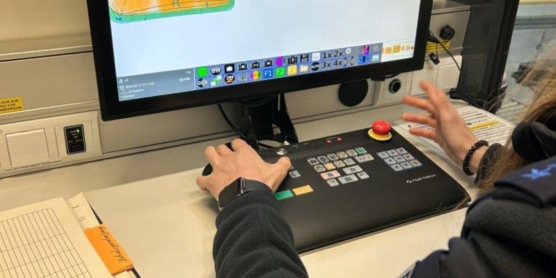 HZA-GI: Berufsinformationstag beim HZA Gießen, Standort Kassel - Entdecke die Welt des Zolls - Foto: presseportal.de