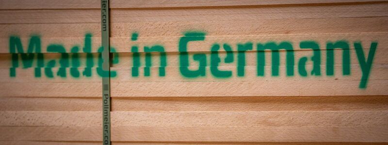 Schwierige Zeiten für Deutschlands Exporteure im Geschäft mit den USA. (Symbolbild) - Foto: Jens Büttner/dpa
