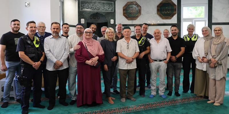 POL-RE: Castrop-Rauxel: Dialogreihe AnsprechBAR an Moschee - Polizei fördert interkulturellen Austausch - Foto: presseportal.de