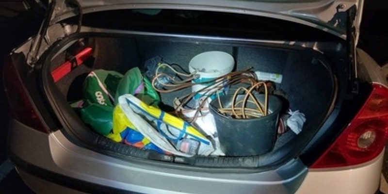 BPOL-FL: Kabel und Katalysator sichergestellt - Foto: presseportal.de