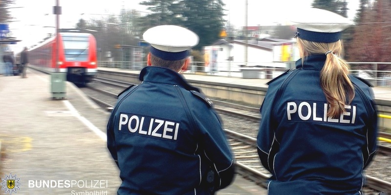 Bundespolizeidirektion München: Seniorin gestoßen, Notbremse betätigt / Bundespolizei ermittelt nach Vorfall in S-Bahn - Foto: presseportal.de