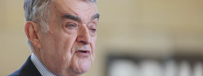 Der Minister informiert über den Fall des mutmaßlichen Messerangreifers am Essener Berufskolleg (Archivfoto) - Foto: David Young/dpa